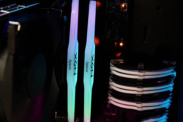 618抄底攒机好时节，i7 9700k+rtx2060s先马易大师机箱装机作业！