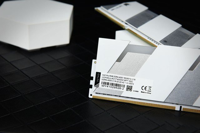 影驰 hof pro rgb ddr4 4000mhz 内存评测 