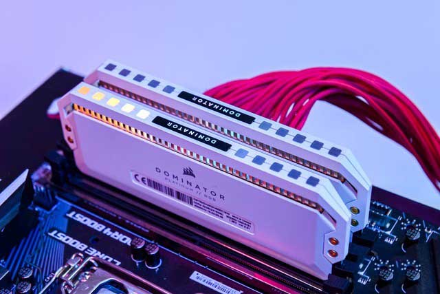 海盗船ddr4 4000 16g内存评测：为电竞发烧而生 