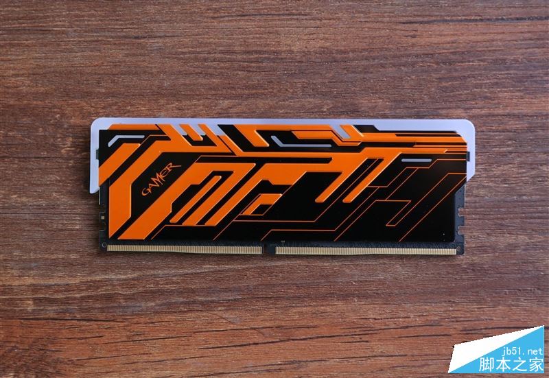 七彩rgb灯效！影驰gamer ii内存评测：稳定3000mhz