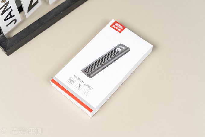 极致冷静,高速稳定、优越者 m.2硬盘盒s209a 评测