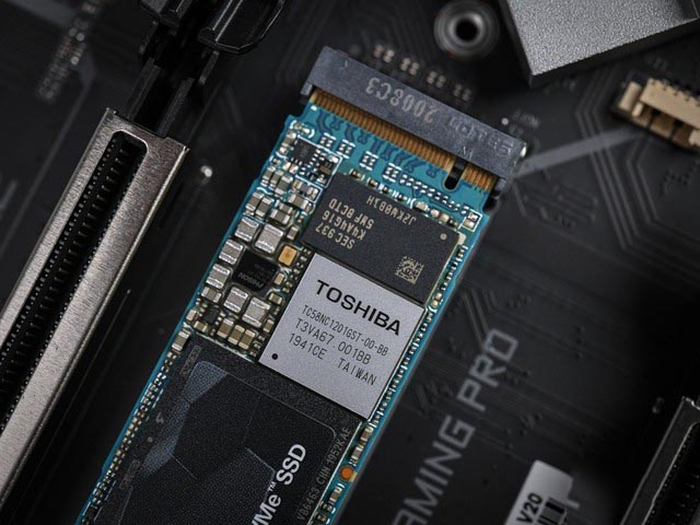 铠侠 exceria plus 极至光速 固态硬盘评测：从toshiba到铠侠 不变的是性能 