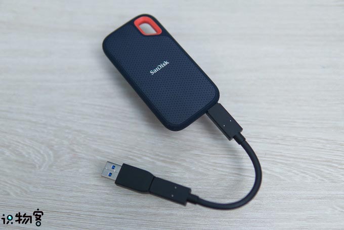 高速、稳定、轻巧，视频爱好者都爱的闪迪e60移动硬盘