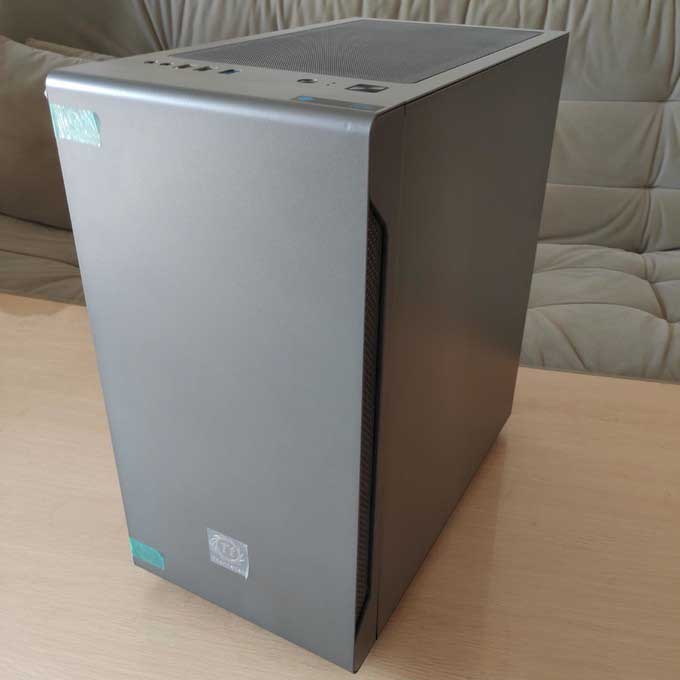 告别闷罐 tt启航者a1 matx机箱体验