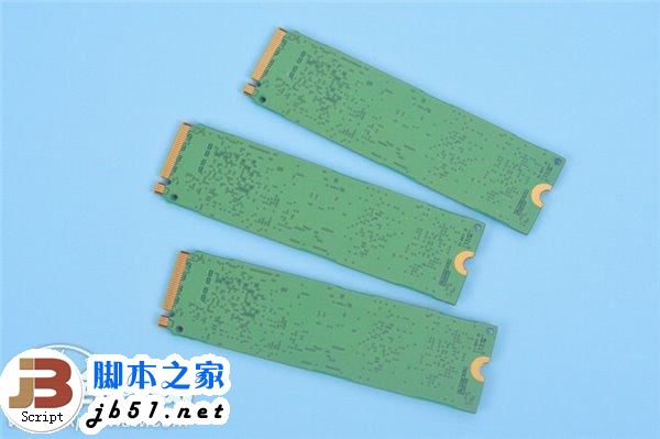 超3gb/s的读取速度：三星sm961 256gb m.2 ssd全球首测