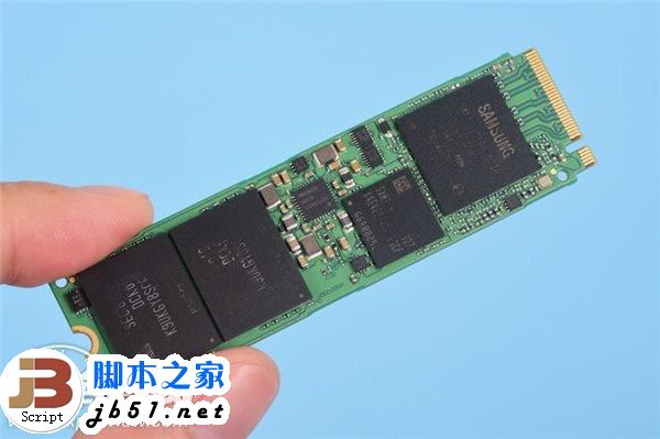 超3gb/s的读取速度：三星sm961 256gb m.2 ssd全球首测