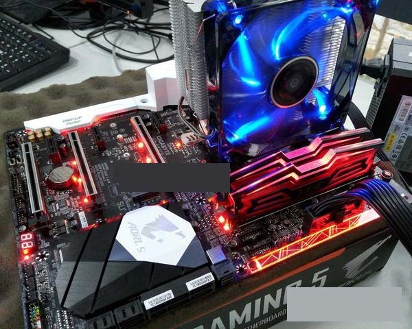 amd新3a锐龙装机 8000元r7-1700x配rx480配置推荐