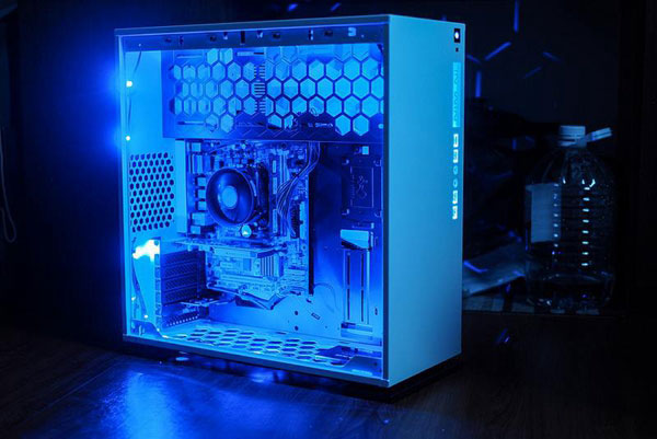 2017顶级发烧配置 i7-7700k/gtx1080ti顶级电脑配置推荐