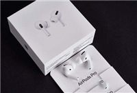 airpods一直闪绿灯什么意思 airpods闪绿灯不弹窗解决方法