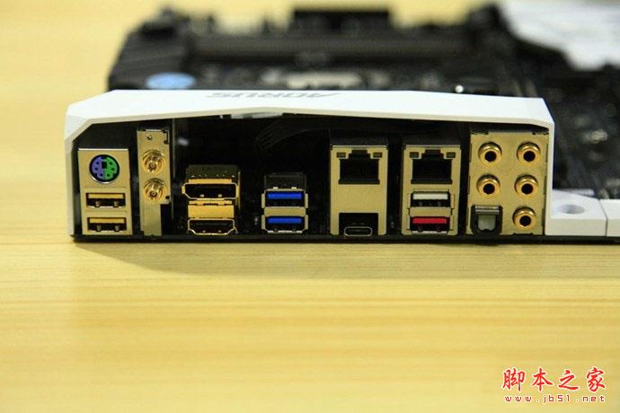 七代i7-7700k+gtx1080+z270组装电脑教程:新平台diy装机实录图解