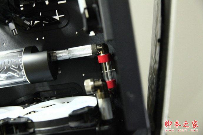 七代i7-7700k+gtx1080+z270组装电脑教程:新平台diy装机实录图解