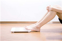 体重秤要看第几次为准 为什么体重秤一会轻一会重