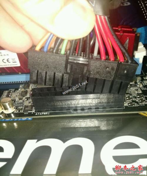 diy电脑装机教程: 新手装机图文教程详解