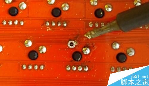 机械键盘更换背光led与机械轴的方法