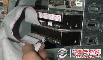 电脑开机时总是提示按f2的解决方法