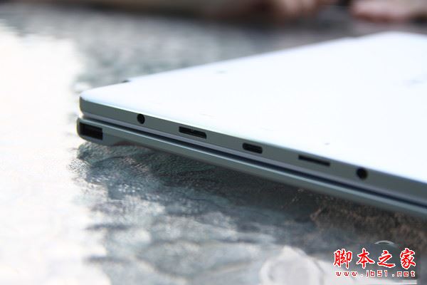 mix plus机身左侧 mix plus机身左侧