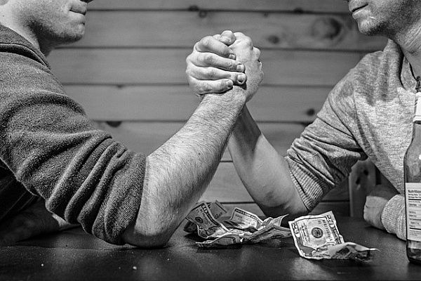 memecoin：base准备好挑战solana的王座了吗？