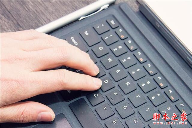 台电x5 pro值得买吗?台电x5 pro二合一平板电脑全面详细评测图解