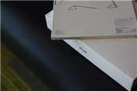 苹果全新9.7英寸iPad国行开箱图赏:很值得购买