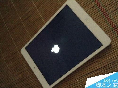 ipad无法更新软件store左边一直转圈圈怎么办?