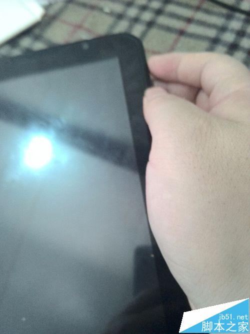 紫光电子(mz68)平板怎么安装sd卡