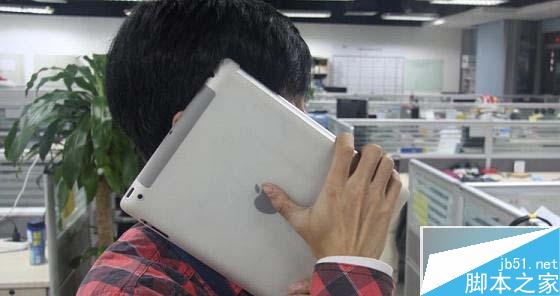 ipad mini 4可以插卡吗？ 可以打电话吗？