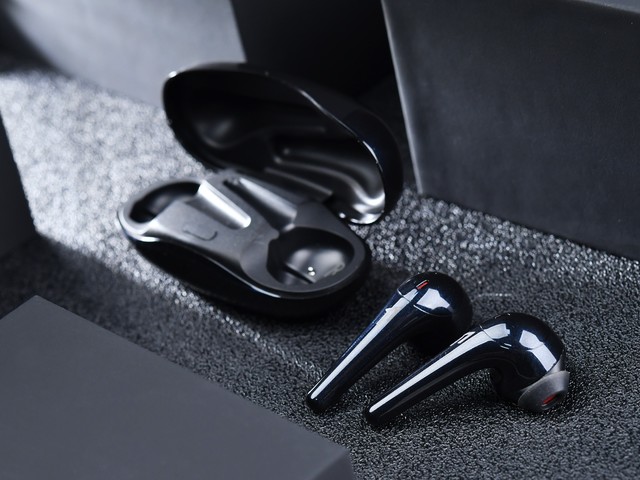 换新升级全新体验 1more comfobuds 2上手体验 