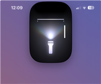 苹果独创,iOS 18 手电筒新增滑块:可调整光线强度和半径