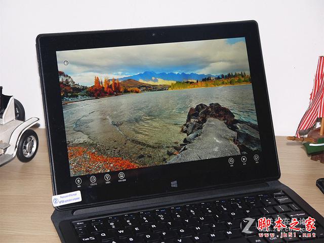 便携高性能英特尔corem芯品铂w8平板屏幕和播放体验
