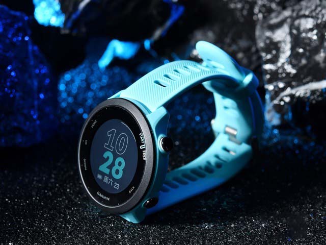 年轻人的第一块跑步智能手表？garmin forerunner 158评测（待审不发） 
