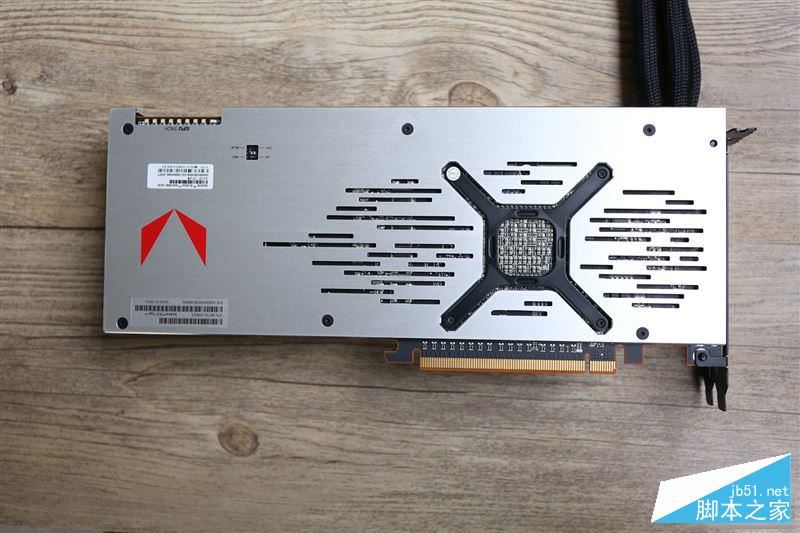 gtx 1070/1080杀手来袭！amd rx vega 56/64显卡首发评测