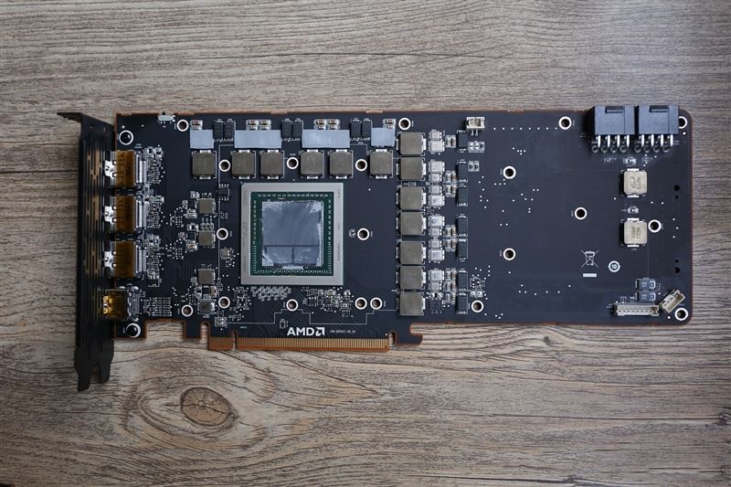 gtx 1070/1080杀手来袭！amd rx vega 56/64显卡首发评测