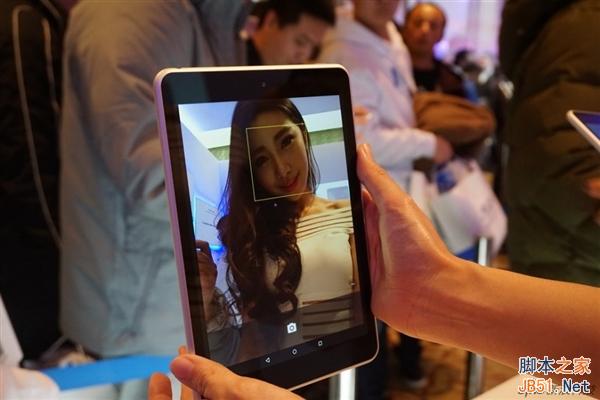usb正反随便插 1599元诺基亚android 5.0平板图赏