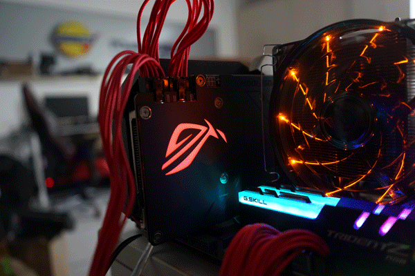 华硕gtx1080ti海神评测