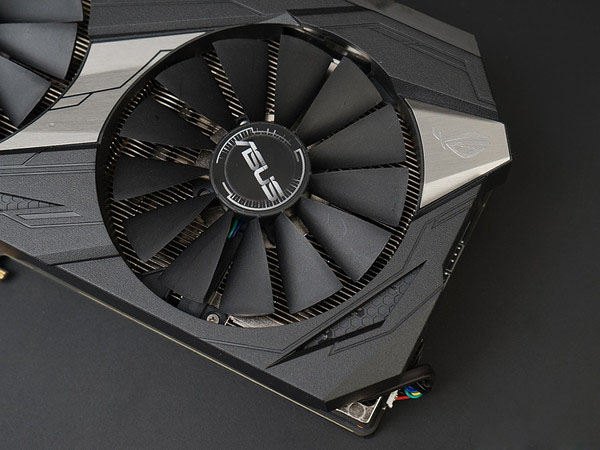 华硕gtx1080ti海神评测