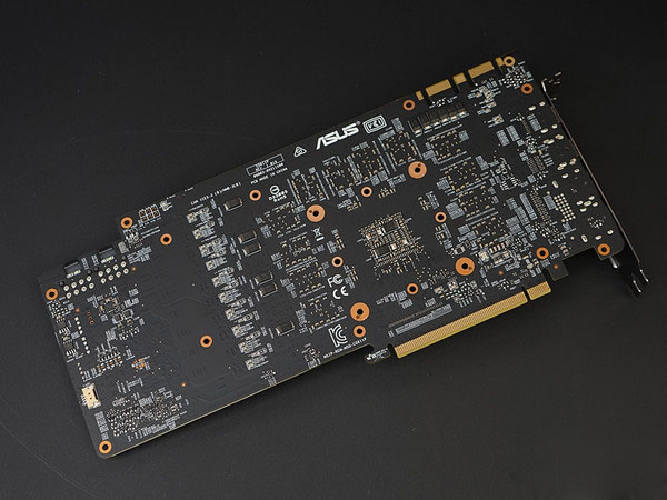 华硕gtx1080ti海神评测