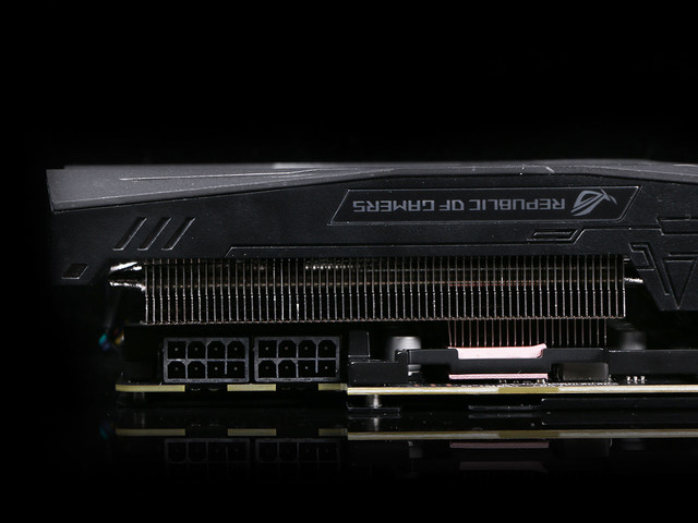 比最强更强 rog strix gtx1080ti评测 
