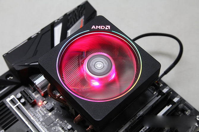 r7 2700x和1800x哪个好 r7 1800x和2700x区别对比
