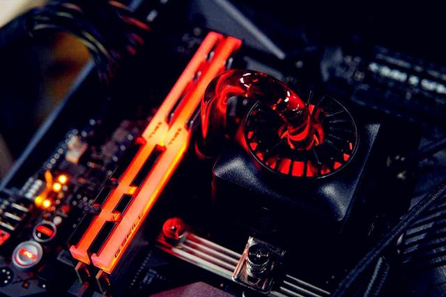 八代i7 8700k性能很强 为什么大家都选i5 8400？