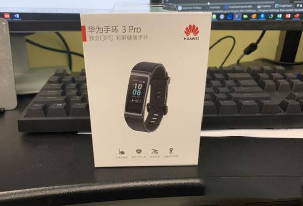 小米手环6和华为手环3pro哪个好-小米手环6和华为手环3pro对比