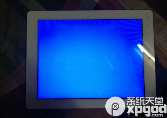 ipad air2升级ios8.1蓝屏怎么办?