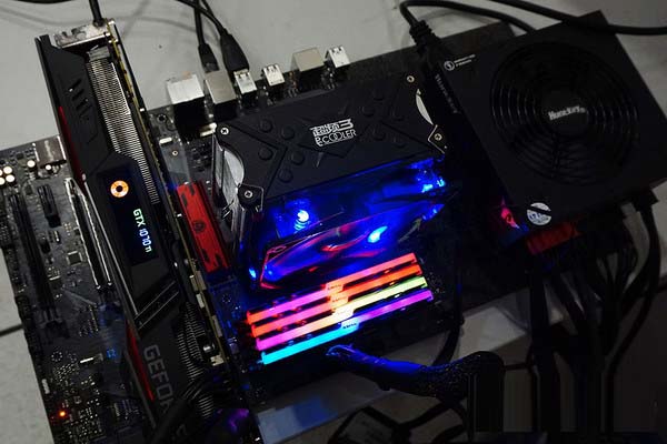 r5 1600和r5 1400哪个好 r5-1400对比r5-1600评测