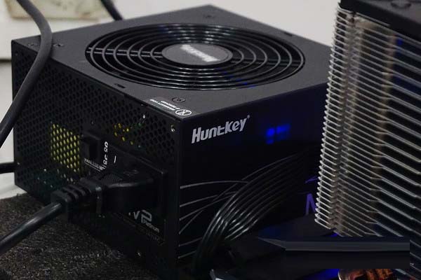 r5 1600和r5 1400哪个好 r5-1400对比r5-1600评测
