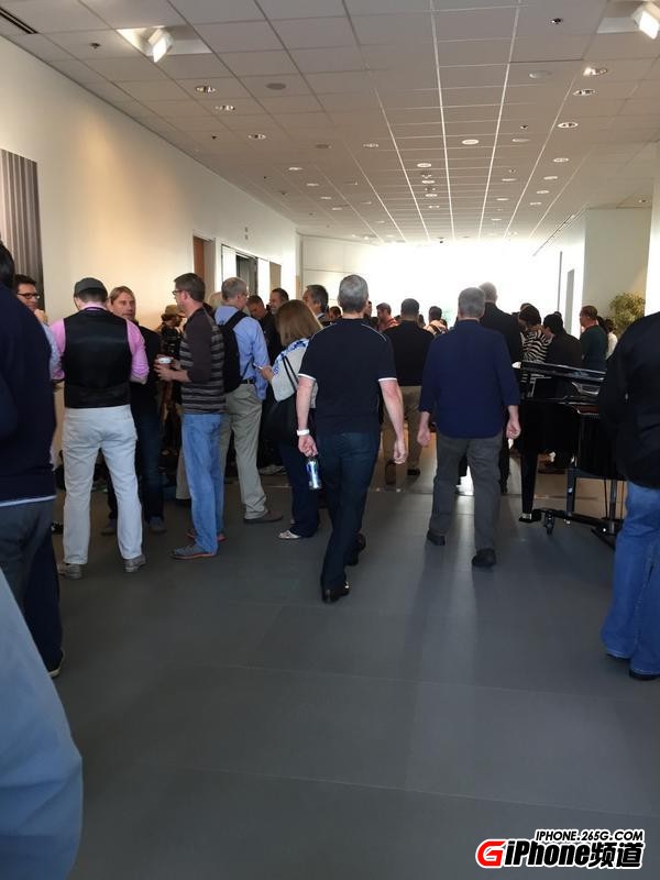 苹果ipad air2发布会图文直播 新ipad air发布会直播