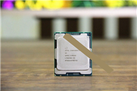 i9 7900X和R7 1800X哪个好 i9-7900X与R7-1800X区别对比简单测评