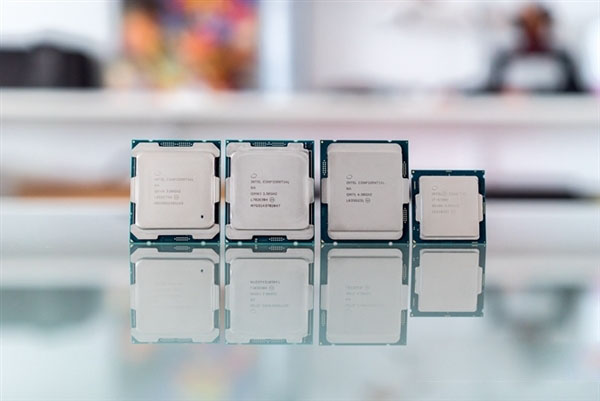 intel core i9 7900x体验：单核性能不敌i7-7740x