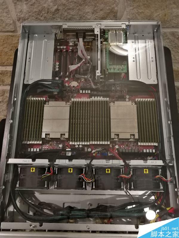 32核完美归来！amd epyc服务器正式发布：性价比可怕