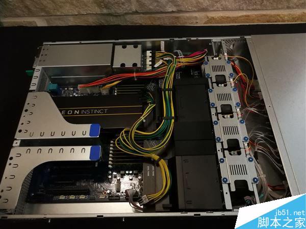 32核完美归来！amd epyc服务器正式发布：性价比可怕