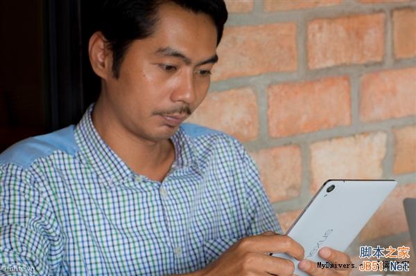 nexus 9平板真机抢鲜看:漂亮