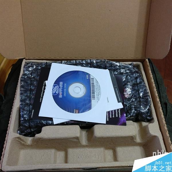 rx480零售版来了！这跑分太诡异了